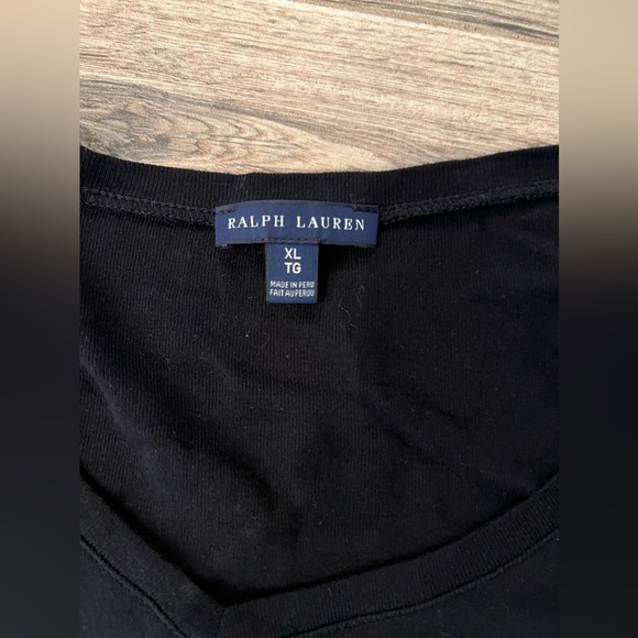 Ralph Lauren v neck - Picture 2 of 2